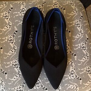 Rothy’s black point toe flats